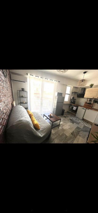Apartamento T2 Face A La Mer Avenue De La Californie *